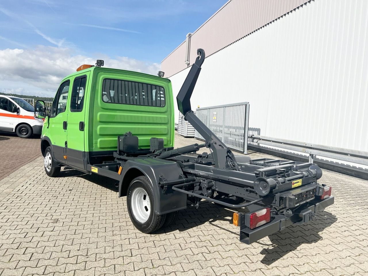 Camión multibasculante, Furgoneta Iveco Daily 45C15D 4x2 Doka Daily 45C15D 4x2 Doka, City-Abroller: foto 10