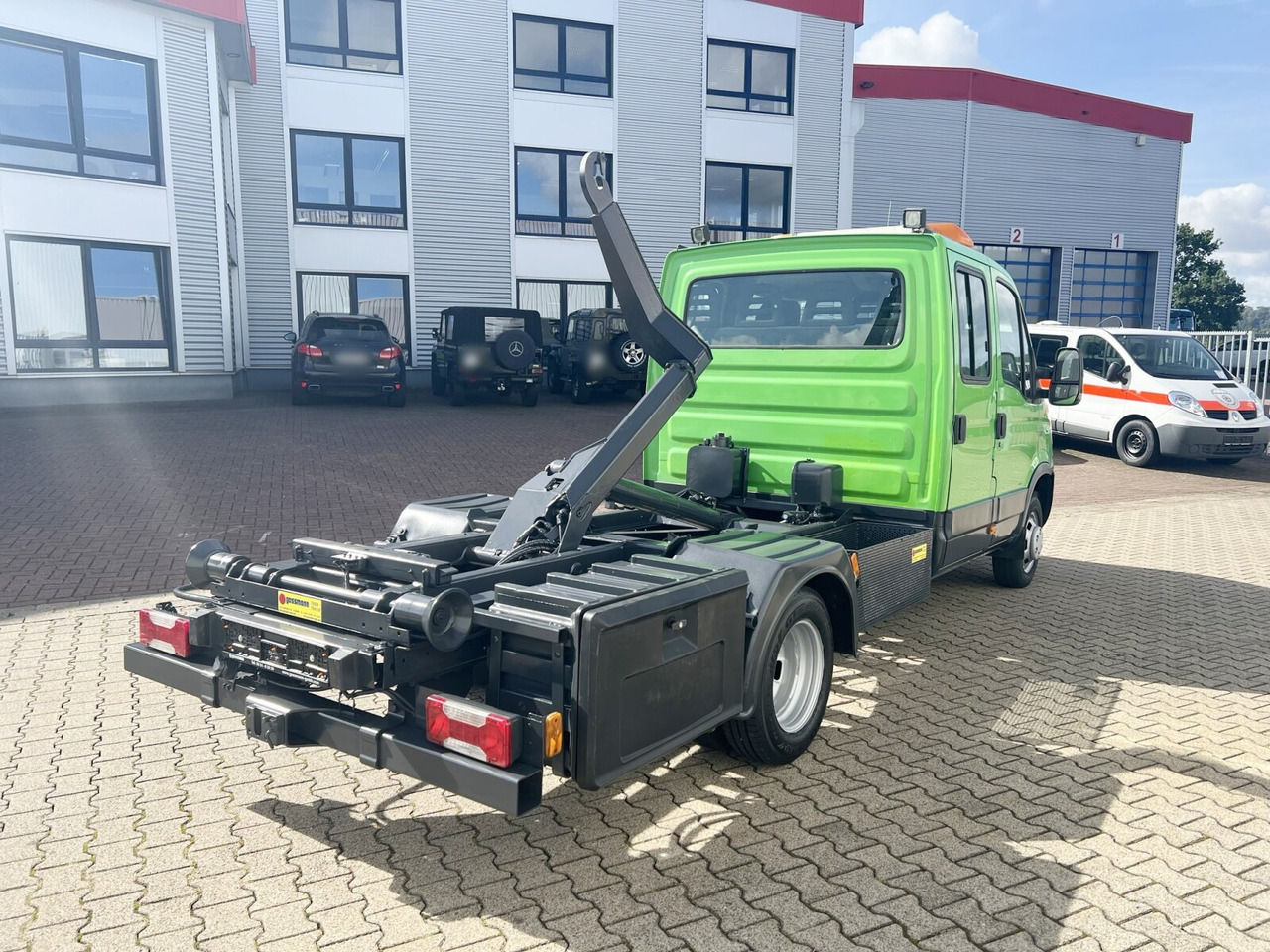 Camión multibasculante, Furgoneta Iveco Daily 45C15D 4x2 Doka Daily 45C15D 4x2 Doka, City-Abroller: foto 9