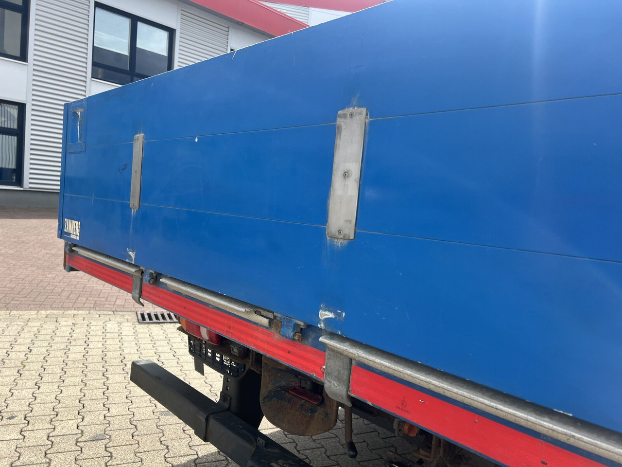 Iveco EuroCargo ML140E25/P 4x2 EuroCargo ML140E25/P 4x2, EEV, 6-Zylinder, 2x AHK - Camión caja abierta: foto 2 Iveco EuroCargo ML140E25/P 4x2 EuroCargo ML140E25/P 4x2, EEV, 6-Zylinder, 2x AHK - Camión caja abierta: foto 2