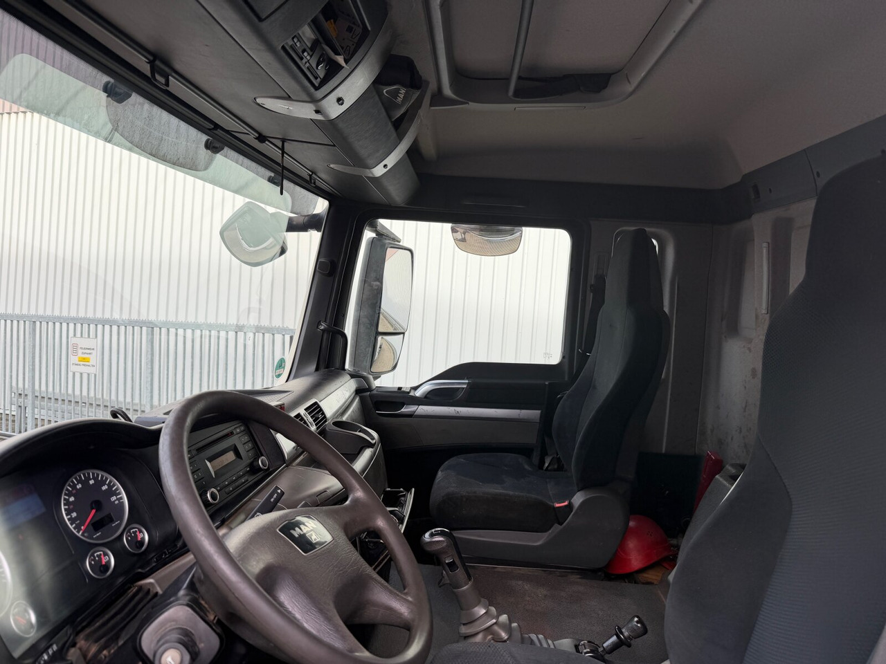 MAN TGS 18.360 4X2 BL TGS 18.360 4X2 BL, Hyva 10.45 S, Teleskopabrollanlage - Camión multibasculante: foto 2 MAN TGS 18.360 4X2 BL TGS 18.360 4X2 BL, Hyva 10.45 S, Teleskopabrollanlage - Camión multibasculante: foto 2