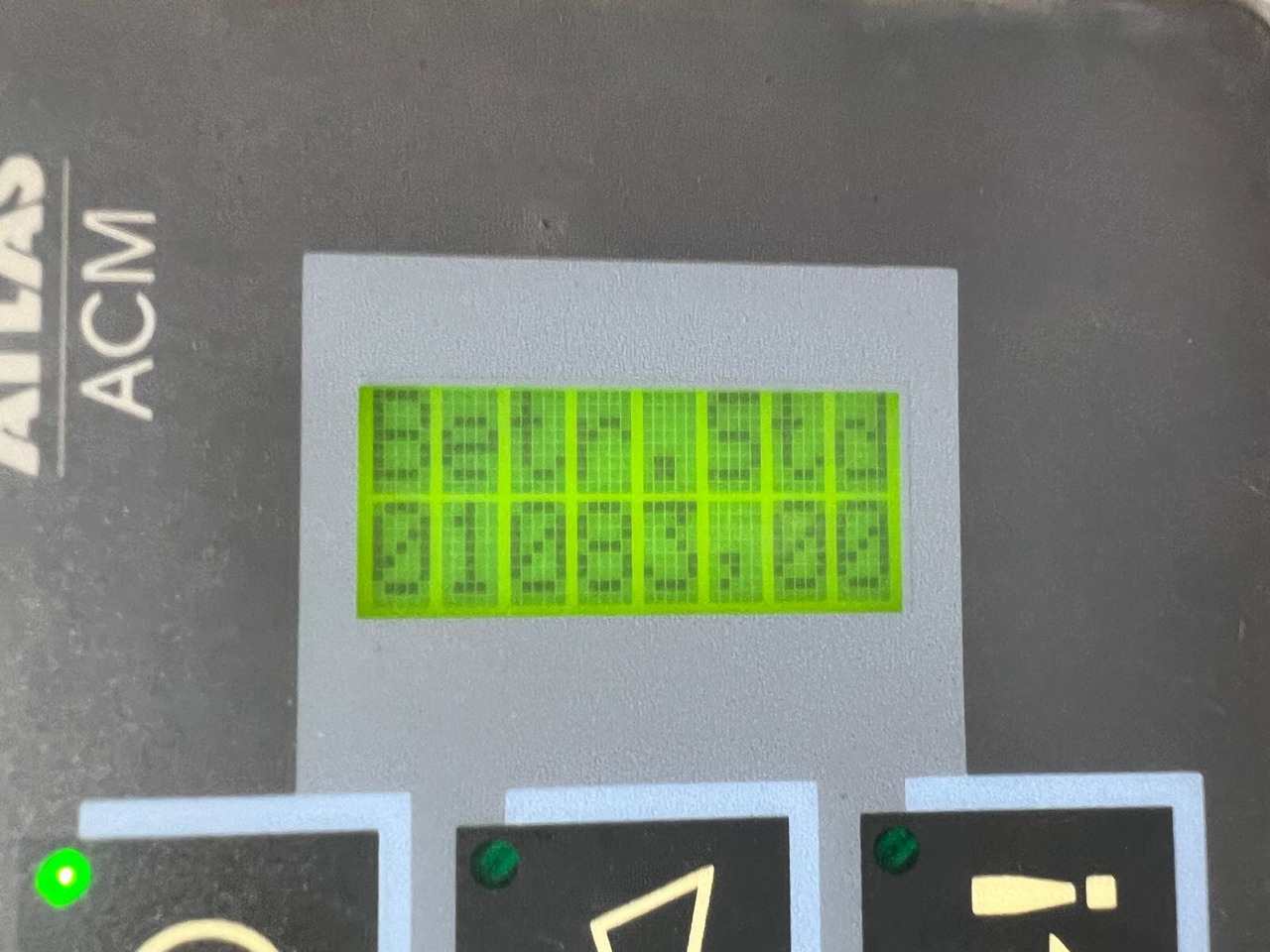 MAN TGS 26.360/400 6x2-4 BL TGS 26.360/400 6x2-4 BL, Lenk-/Lift, Kran Atlas AK 206.3E A5, Funk - Camión multibasculante, Camión grúa: foto 4 MAN TGS 26.360/400 6x2-4 BL TGS 26.360/400 6x2-4 BL, Lenk-/Lift, Kran Atlas AK 206.3E A5, Funk - Camión multibasculante, Camión grúa: foto 4