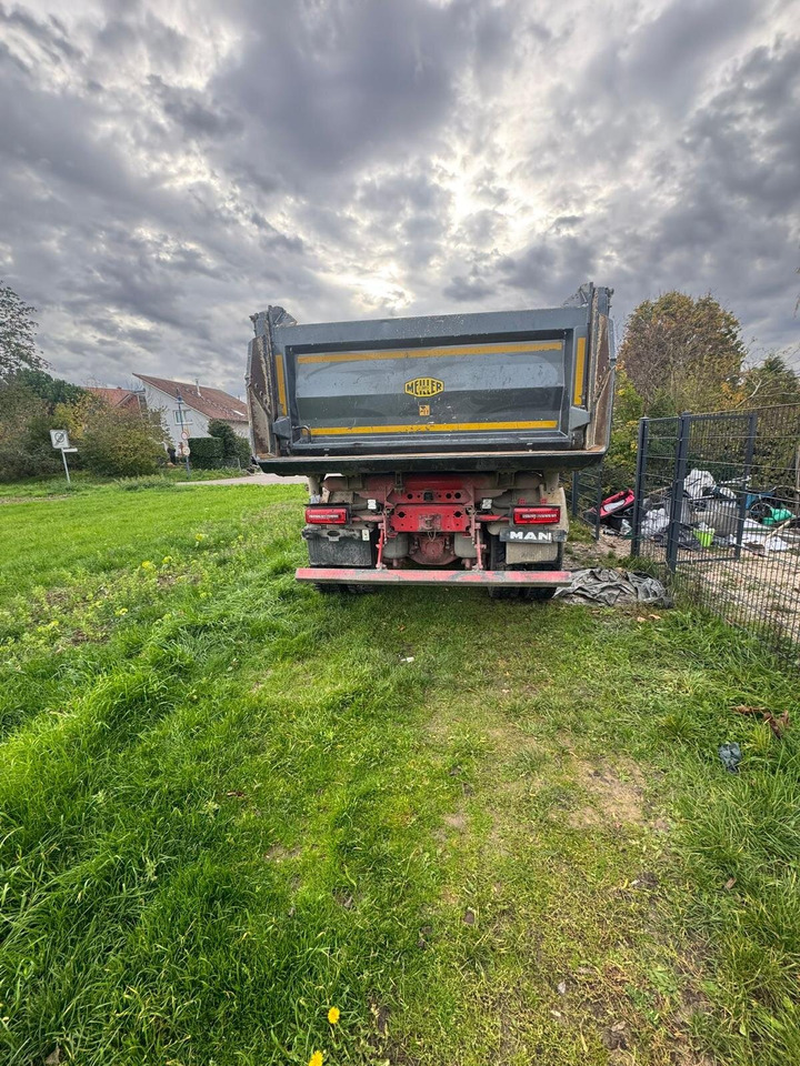 MAN TGS 35.510 8x4 BL TGS 35.510 8x4 BL, Bordmatik - Dúmper: foto 3 MAN TGS 35.510 8x4 BL TGS 35.510 8x4 BL, Bordmatik - Dúmper: foto 3