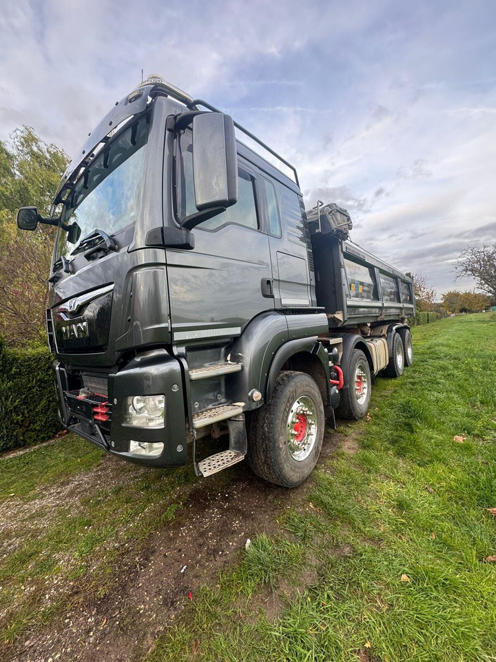 MAN TGS 35.510 8x4 BL TGS 35.510 8x4 BL, Bordmatik - Dúmper: foto 1 MAN TGS 35.510 8x4 BL TGS 35.510 8x4 BL, Bordmatik - Dúmper: foto 1