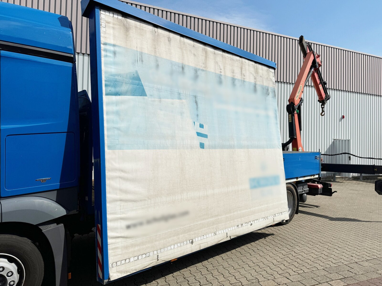 Mercedes-Benz Actros 1836 L 4x2 Actros 1836 L 4x2, Glastransporter, Heckkran Palfinger Pk 12002-EH, Funk - Camión grúa: foto 4 Mercedes-Benz Actros 1836 L 4x2 Actros 1836 L 4x2, Glastransporter, Heckkran Palfinger Pk 12002-EH, Funk - Camión grúa: foto 4