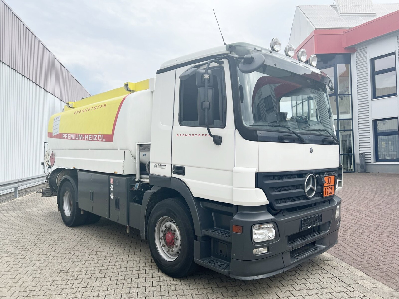 Camión cisterna Mercedes-Benz Actros 1844 L 4x2 Actros 1844 L 4x2, Tank 14.250l: foto 9