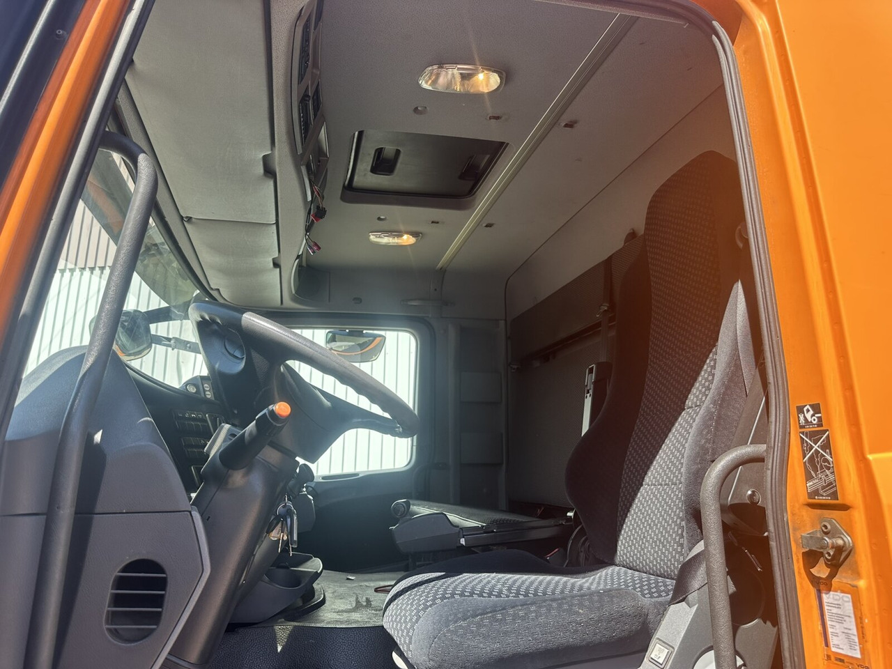 Leasing de Mercedes-Benz Actros 2532 L 6x2 Actros 2532/41 L 6x2, EEV, Lenkachse Mercedes-Benz Actros 2532 L 6x2 Actros 2532/41 L 6x2, EEV, Lenkachse: foto 13