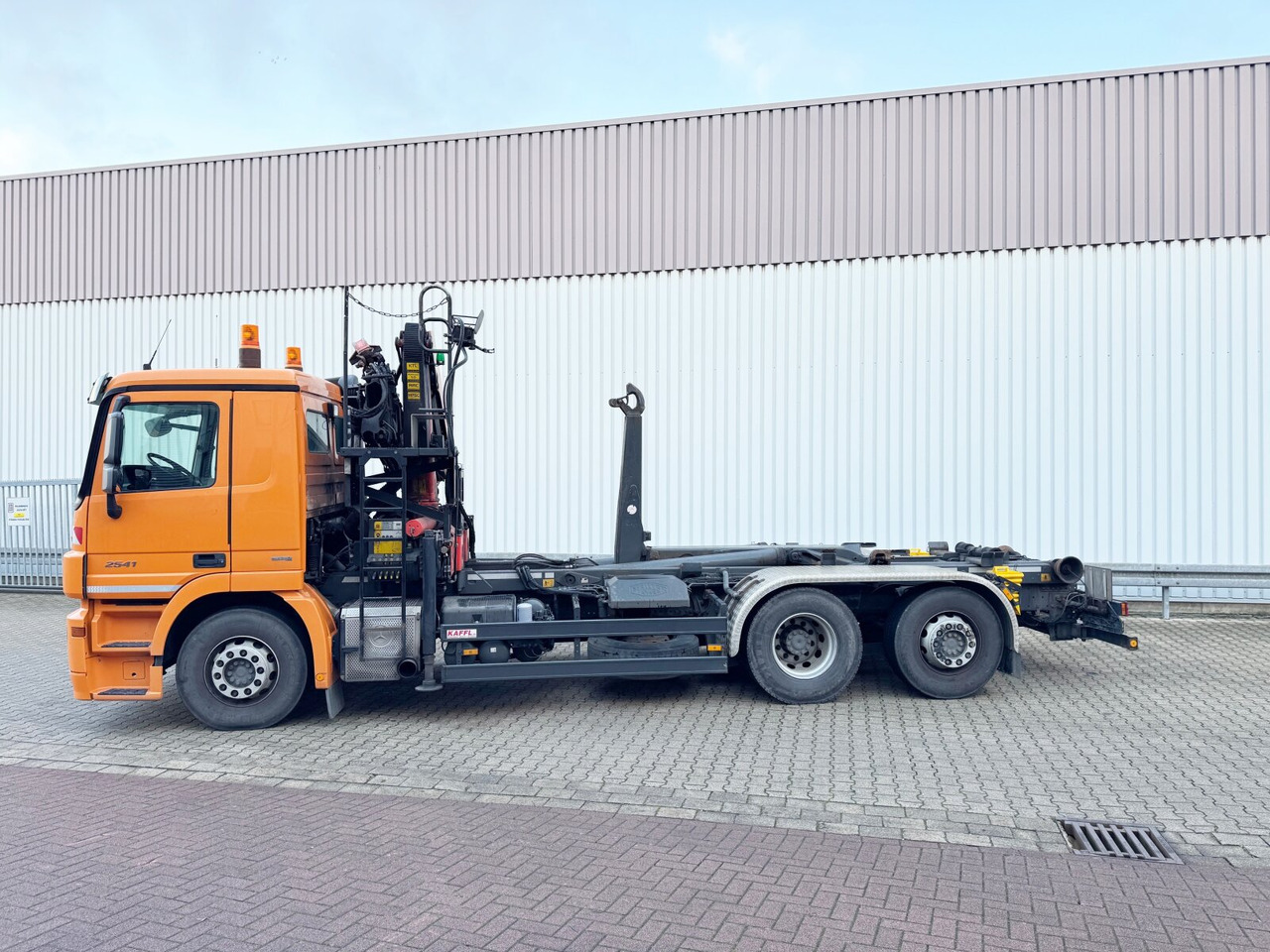 Camión multibasculante, Camión grúa Mercedes-Benz Actros 2541 L 6x2 Actros 2541 L 6x2, Lenkachse, Meiller RK 20.65, Kran Palfinger PK 14002-EH, Funk: foto 11