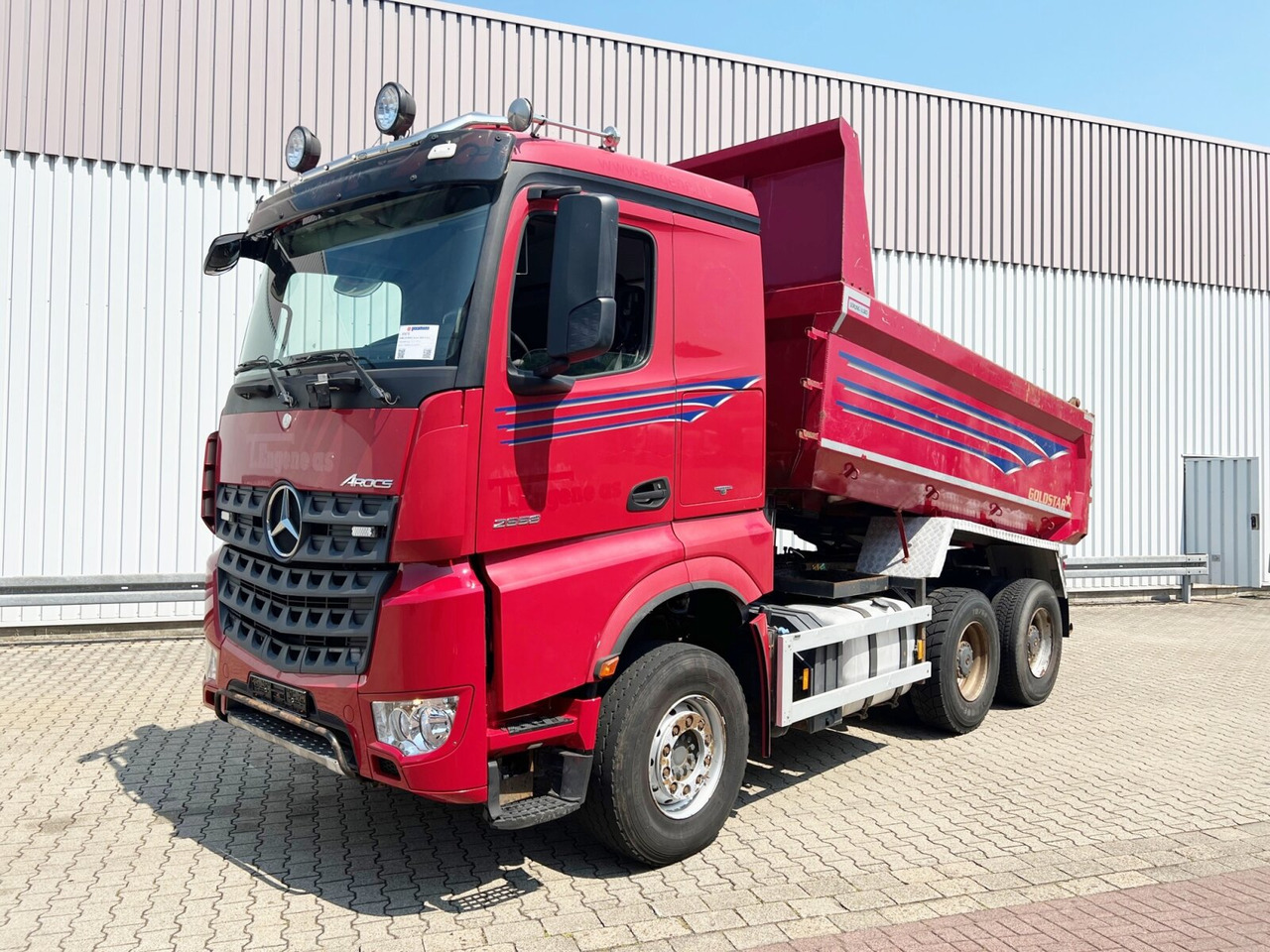Mercedes-Benz Arocs 2658 K 6x4 Arocs 2658 K 6x4, Retarder, Stahlmulde ca. 11m³, hydr. Heckklappenöffnung - Camión volquete: foto 1 Mercedes-Benz Arocs 2658 K 6x4 Arocs 2658 K 6x4, Retarder, Stahlmulde ca. 11m³, hydr. Heckklappenöffnung - Camión volquete: foto 1