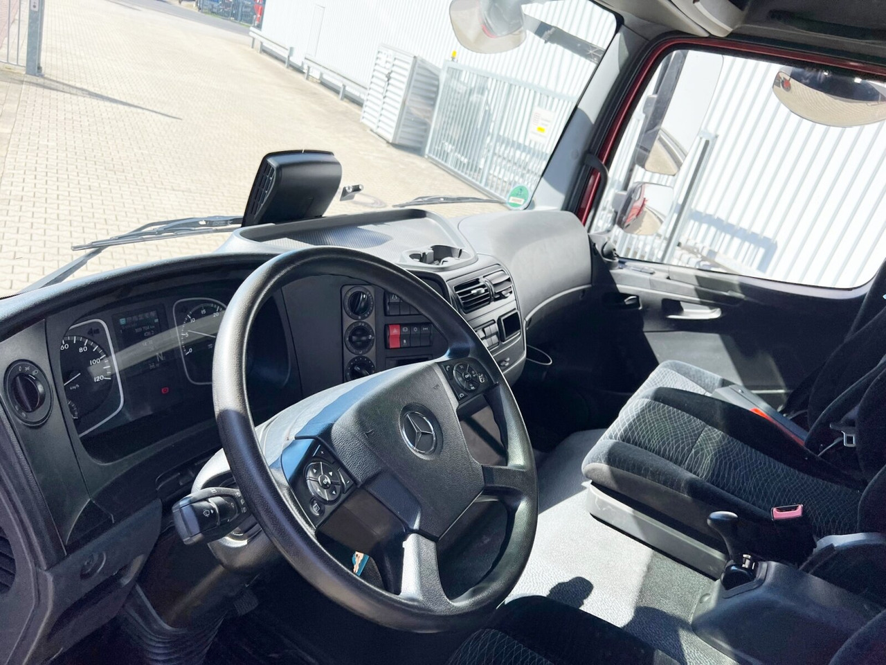 Mercedes-Benz Atego 1227 K 4x2 Atego 1227 K 4x2, Meiller Kipper - Camión volquete: foto 3 Mercedes-Benz Atego 1227 K 4x2 Atego 1227 K 4x2, Meiller Kipper - Camión volquete: foto 3