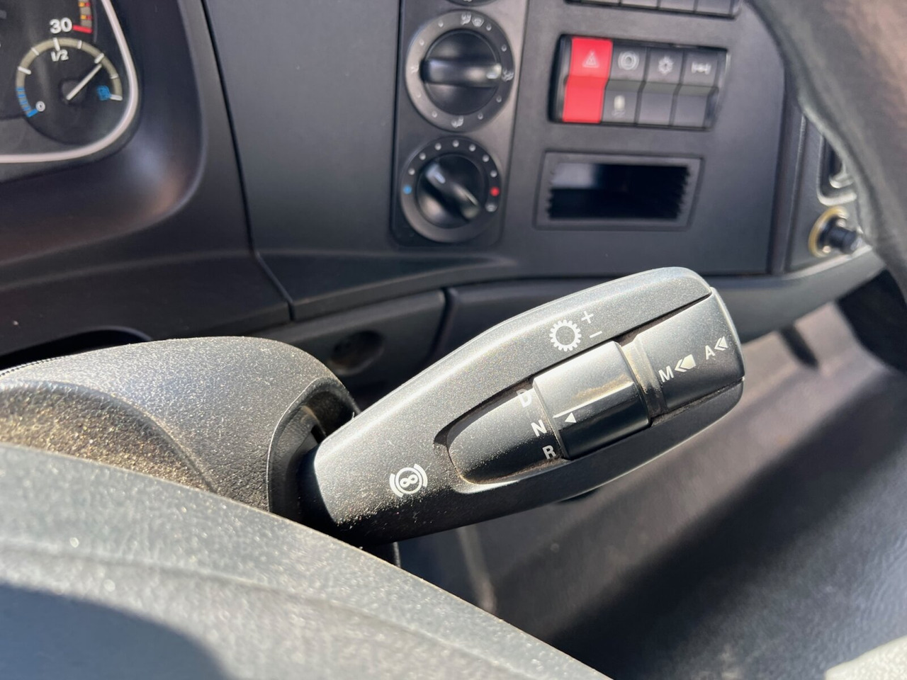 Mercedes-Benz Atego 1227 K 4x2 Atego 1227 K 4x2, Meiller Kipper - Camión volquete: foto 5 Mercedes-Benz Atego 1227 K 4x2 Atego 1227 K 4x2, Meiller Kipper - Camión volquete: foto 5