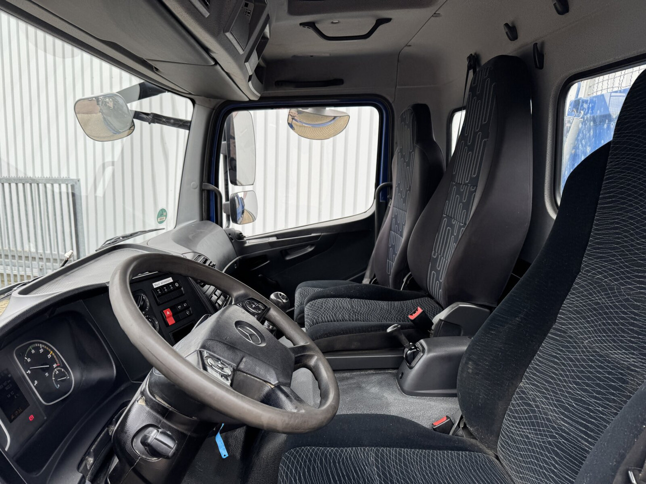 Mercedes-Benz Atego 1630 AK 4x4 Atego 1630 AK 4x4, Meiller - Camión volquete: foto 3 Mercedes-Benz Atego 1630 AK 4x4 Atego 1630 AK 4x4, Meiller - Camión volquete: foto 3