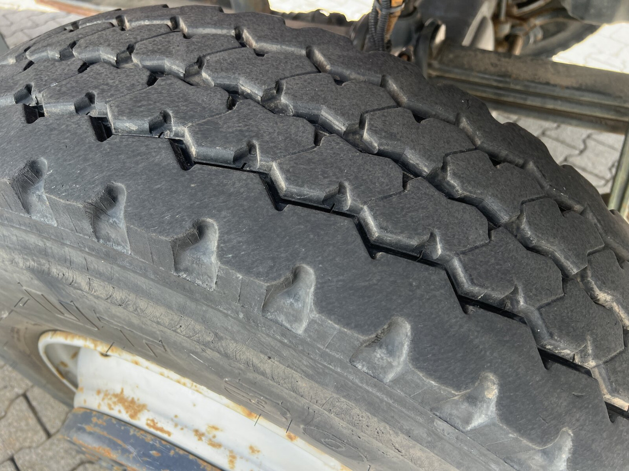 Mercedes-Benz Atego 1823 AK 4x4 Atego 1823 AK 4x4 - Camión volquete: foto 5 Mercedes-Benz Atego 1823 AK 4x4 Atego 1823 AK 4x4 - Camión volquete: foto 5