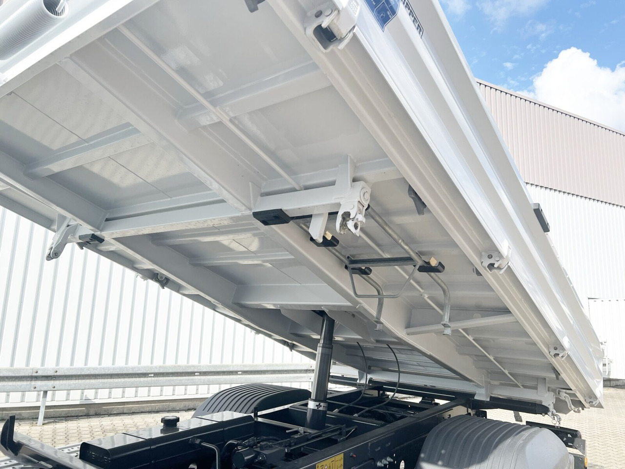 Camión volquete Mercedes-Benz Atego 818/23 K 4x2 Atego 818/23 K 4x2, 2x AHK, Meiller-Kipper, mehrfach Vorhanden!: foto 9