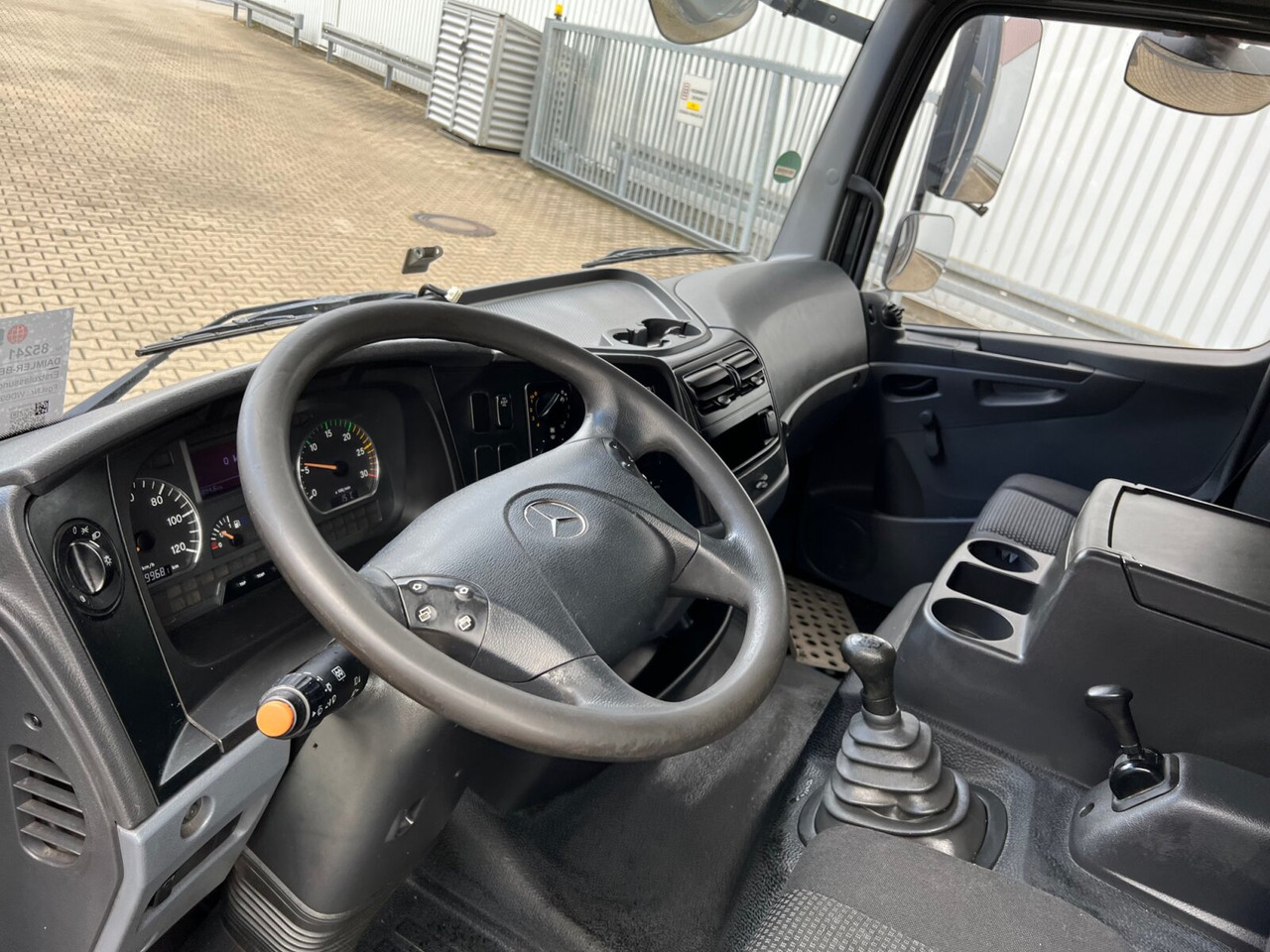 Mercedes-Benz Atego 818 L 4x2 Atego 818 L 4x2 mit MBB LBW, 4x Vorhanden! - Camión caja cerrada: foto 3 Mercedes-Benz Atego 818 L 4x2 Atego 818 L 4x2 mit MBB LBW, 4x Vorhanden! - Camión caja cerrada: foto 3