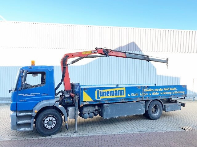 Leasing de Mercedes-Benz Axor 1828 L 4x2 Axor 1828 L 4x2 mit Kran Palfinger PK 9501, Funk Mercedes-Benz Axor 1828 L 4x2 Axor 1828 L 4x2 mit Kran Palfinger PK 9501, Funk: foto 11