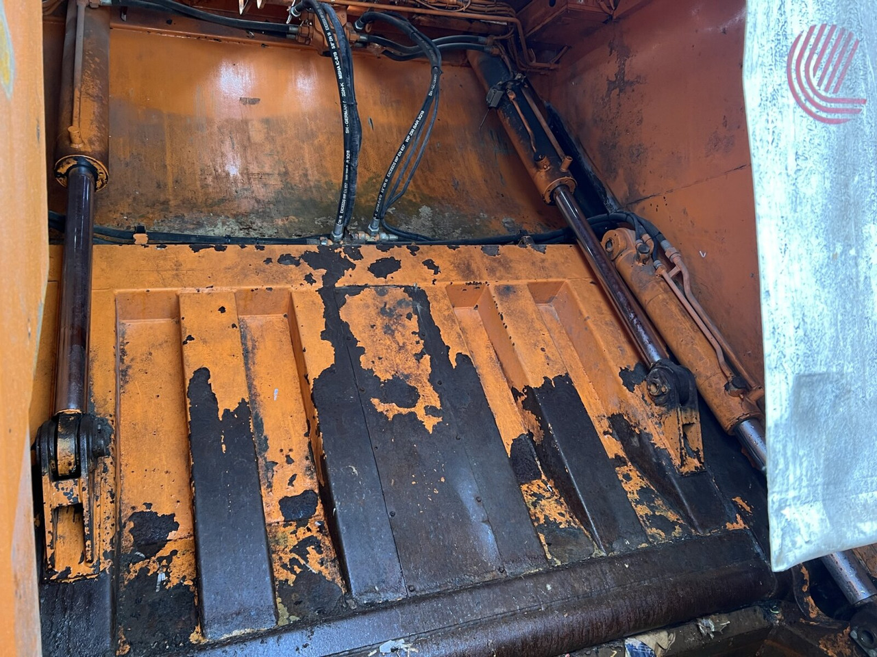 Mercedes-Benz Econic 2629 LL 6x2/4 NLA Econic 2629 LL 6x2/4 NLA, EEV, Lenkachse, Haller X2C, Zöller-Schüttung - Camión de basura: foto 3 Mercedes-Benz Econic 2629 LL 6x2/4 NLA Econic 2629 LL 6x2/4 NLA, EEV, Lenkachse, Haller X2C, Zöller-Schüttung - Camión de basura: foto 3