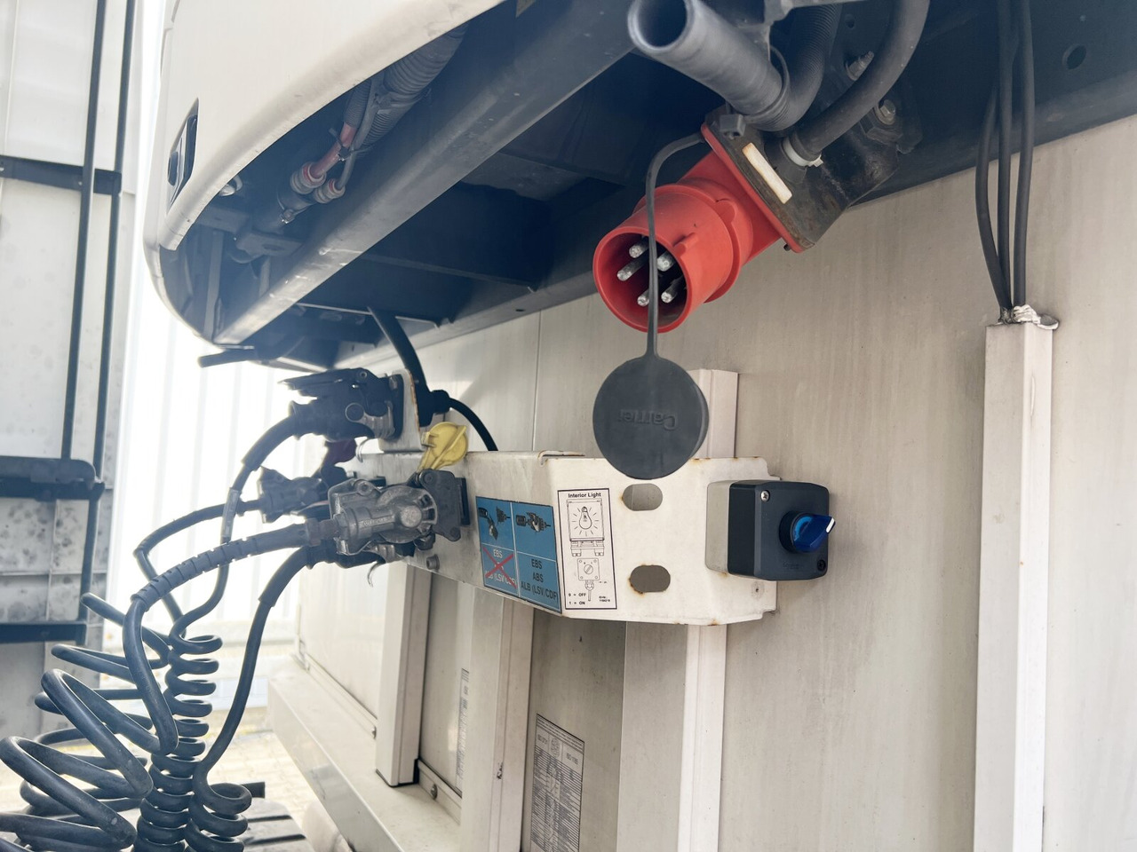 Schmitz Cargobull SKO 24/L-13.4 FP 25 SKO 24/L-13.4 FP 25 45 COOL, Mega, Doppelstock - Semirremolque frigorífico: foto 2 Schmitz Cargobull SKO 24/L-13.4 FP 25 SKO 24/L-13.4 FP 25 45 COOL, Mega, Doppelstock - Semirremolque frigorífico: foto 2