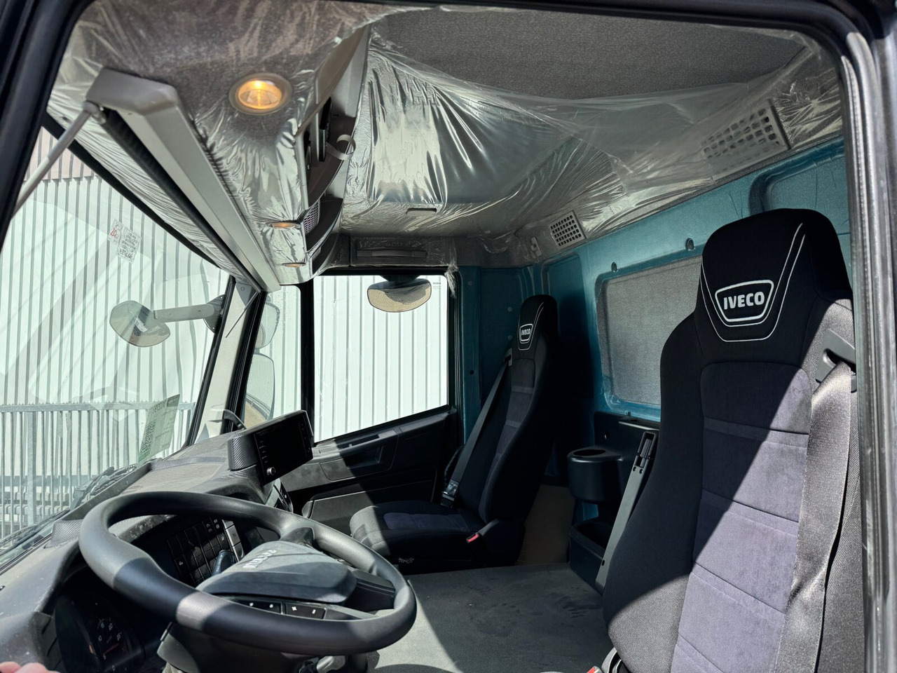 X-Way AD360X40Z/P 8x4 X-Way AD360X40Z/P 8x4 - Camión multibasculante: foto 3 X-Way AD360X40Z/P 8x4 X-Way AD360X40Z/P 8x4 - Camión multibasculante: foto 3