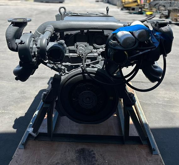 Deutz BF8L513 - Motor para Maquinaria de construcción: foto 3 Deutz BF8L513 - Motor para Maquinaria de construcción: foto 3