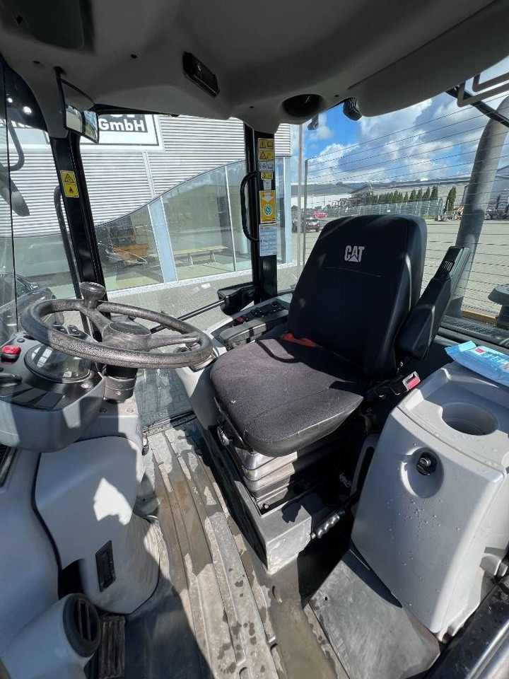 Cargadora de ruedas CAT 908M EPA+CE: foto 17