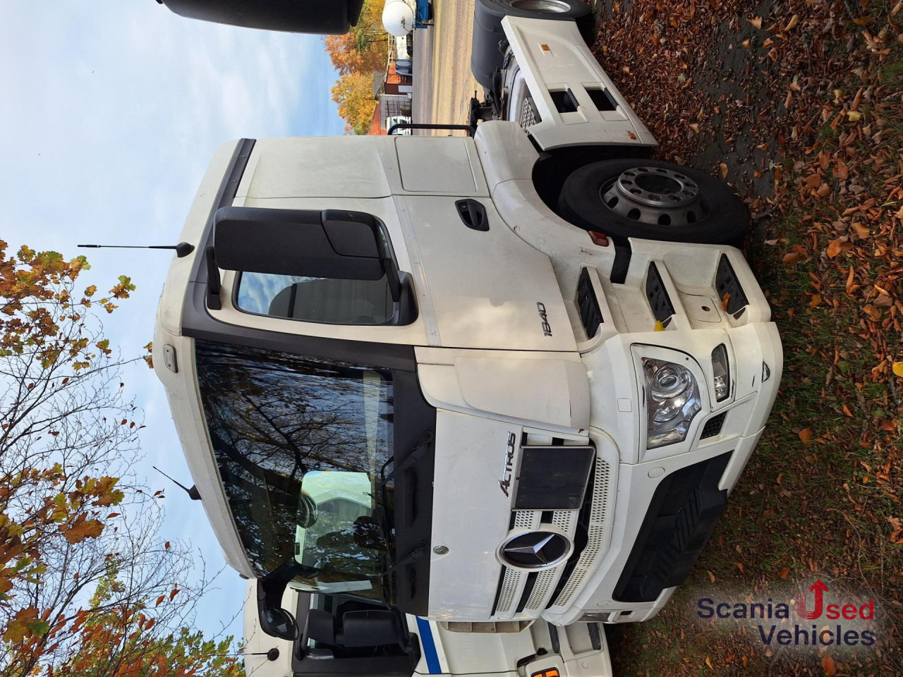 MERCEDES-BENZ 1840LS ADR/FL mit Hydraulik NUR 568 Tkm!!! - Cabeza tractora: foto 1 MERCEDES-BENZ 1840LS ADR/FL mit Hydraulik NUR 568 Tkm!!! - Cabeza tractora: foto 1