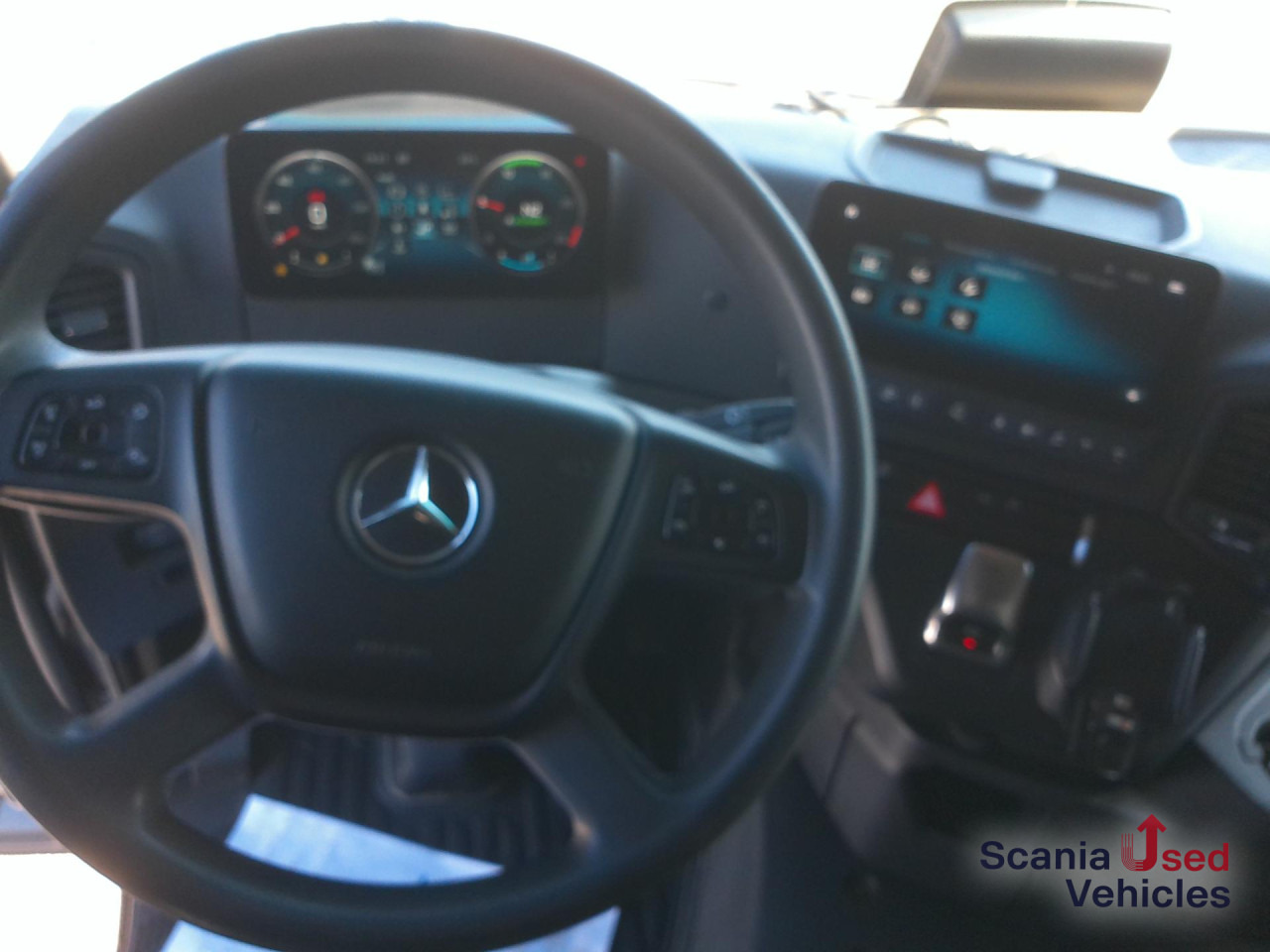 MERCEDES-BENZ Actros 1846LS mit Hydraulik - Cabeza tractora: foto 2 MERCEDES-BENZ Actros 1846LS mit Hydraulik - Cabeza tractora: foto 2