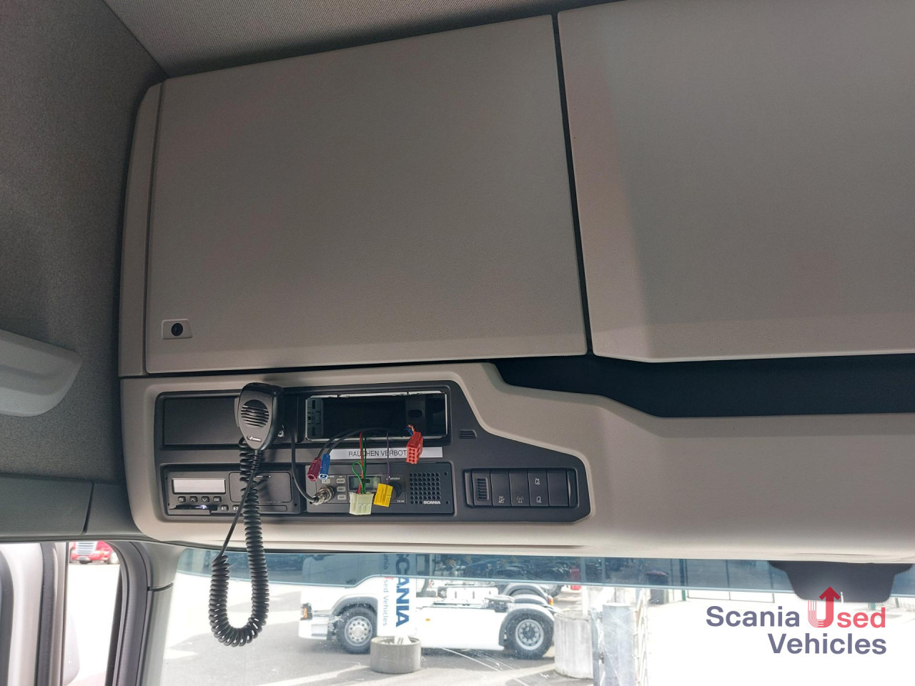 SCANIA R 460 A4x2NA SUPER, 2 Kreis Hydraulik - Cabeza tractora: foto 4 SCANIA R 460 A4x2NA SUPER, 2 Kreis Hydraulik - Cabeza tractora: foto 4