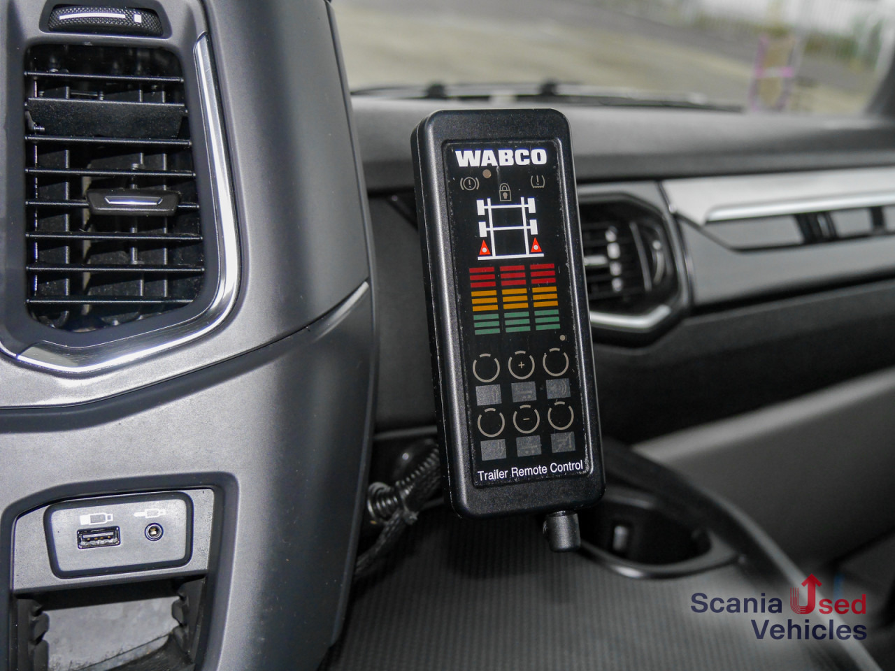 SCANIA S 450 A4x2EB - PTO - - Cabeza tractora: foto 2 SCANIA S 450 A4x2EB - PTO - - Cabeza tractora: foto 2