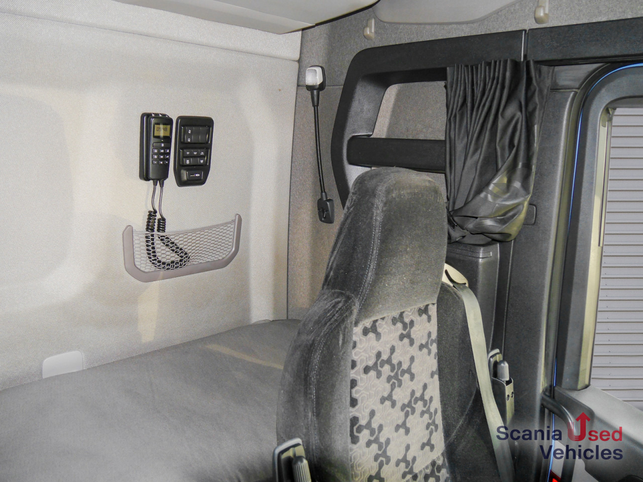 SCANIA S 450 A4x2EB - PTO - - Cabeza tractora: foto 5 SCANIA S 450 A4x2EB - PTO - - Cabeza tractora: foto 5