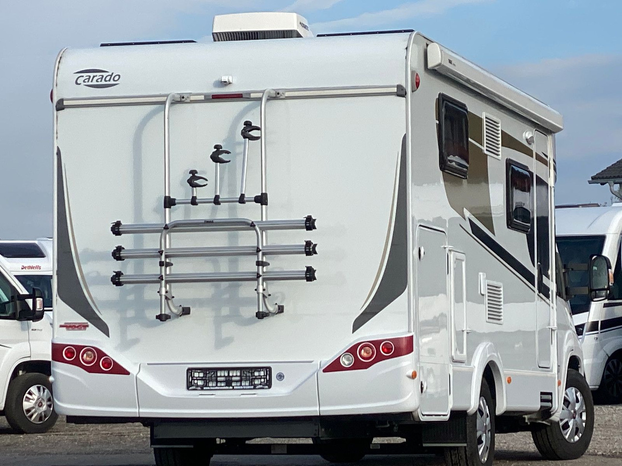 Carado T 337, mit Klima, Solar,SAT,Längsbetten - Autocaravana perfilada: foto 5 Carado T 337, mit Klima, Solar,SAT,Längsbetten - Autocaravana perfilada: foto 5