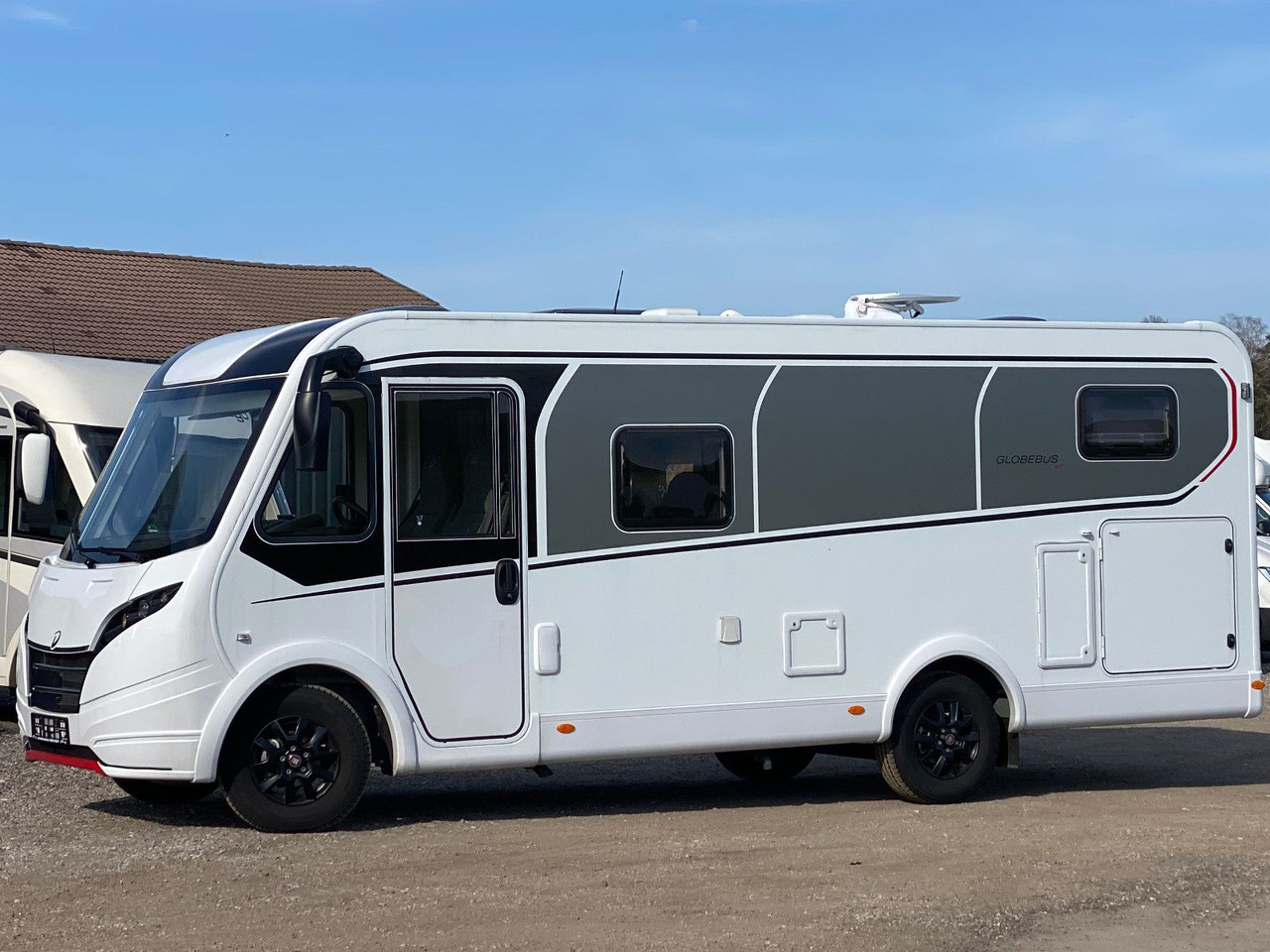 Dethleffs Globebus I 6,Ländbetten, Hubbett,4 personen - Autocaravana integral: foto 4 Dethleffs Globebus I 6,Ländbetten, Hubbett,4 personen - Autocaravana integral: foto 4