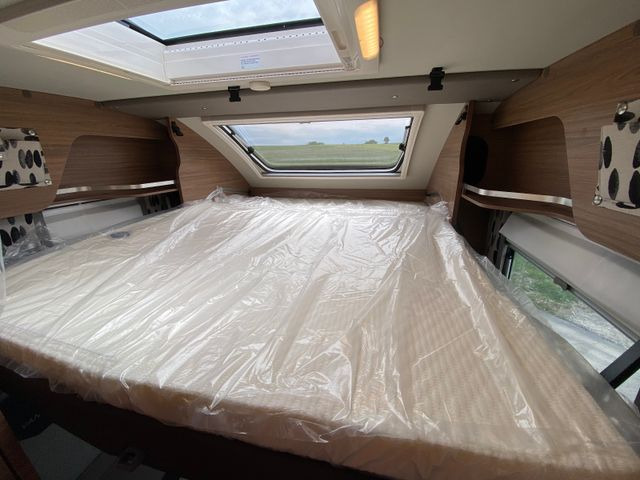 Autocaravana perfilada Knaus Tourer Van 500 LT, slide Bett, 4 P. Zulassung: foto 11 Autocaravana perfilada Knaus Tourer Van 500 LT, slide Bett, 4 P. Zulassung: foto 11