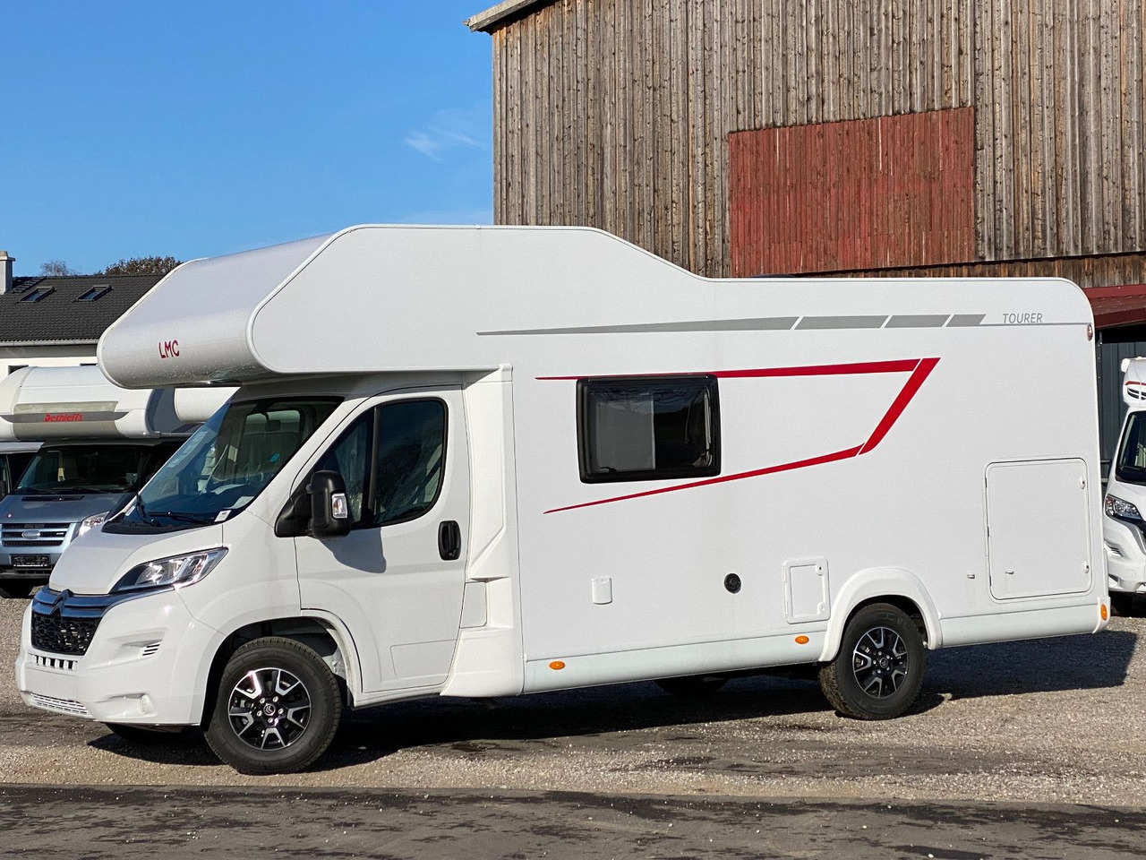 LMC Edition Tourer A 690 G, Markise,Fahradträger 6 p - Autocaravana capuchina: foto 4 LMC Edition Tourer A 690 G, Markise,Fahradträger 6 p - Autocaravana capuchina: foto 4