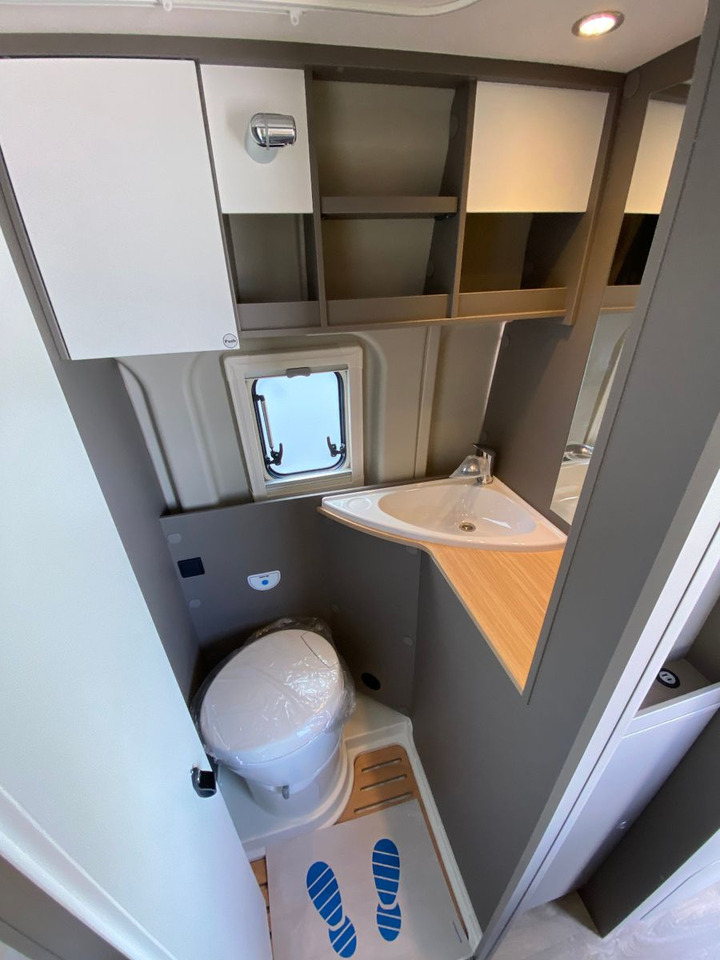 Cámper ROADfans Hopper 600 mit Aufstelldach, Automatik, Combi 4D: foto 16 Cámper ROADfans Hopper 600 mit Aufstelldach, Automatik, Combi 4D: foto 16