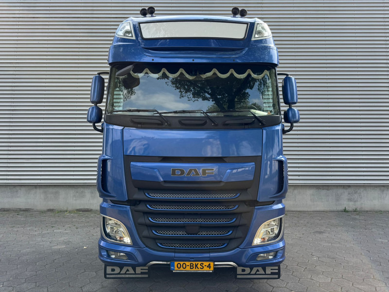 DAF XF 480 SSC / 6X2 / 2 Tanks / 2 In Stock / TUV: 10-2025 / NL Truck - Cabeza tractora: foto 4 DAF XF 480 SSC / 6X2 / 2 Tanks / 2 In Stock / TUV: 10-2025 / NL Truck - Cabeza tractora: foto 4