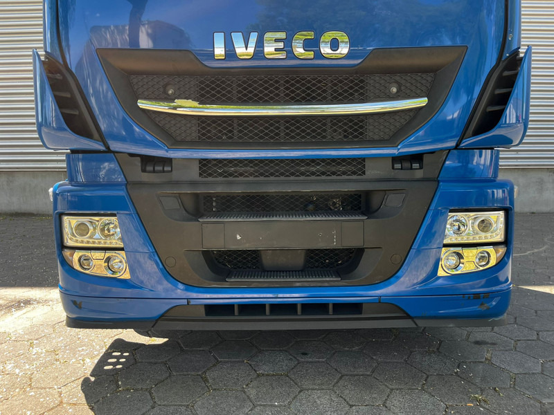 Iveco Stralis AS 570 / Retarder / Roof Klima / 2 Tanks / 2 In Stock - Cabeza tractora: foto 4 Iveco Stralis AS 570 / Retarder / Roof Klima / 2 Tanks / 2 In Stock - Cabeza tractora: foto 4