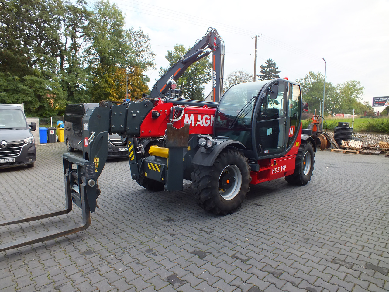 MAGNI TH5,5.19P - Cargadora de ruedas telescópica para Maquinaria de construcción: foto 5 MAGNI TH5,5.19P - Cargadora de ruedas telescópica para Maquinaria de construcción: foto 5