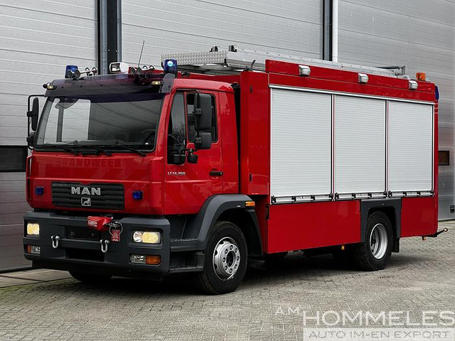 MAN LE 14.250 rescue vehicle - Camión de bomberos: foto 2 MAN LE 14.250 rescue vehicle - Camión de bomberos: foto 2