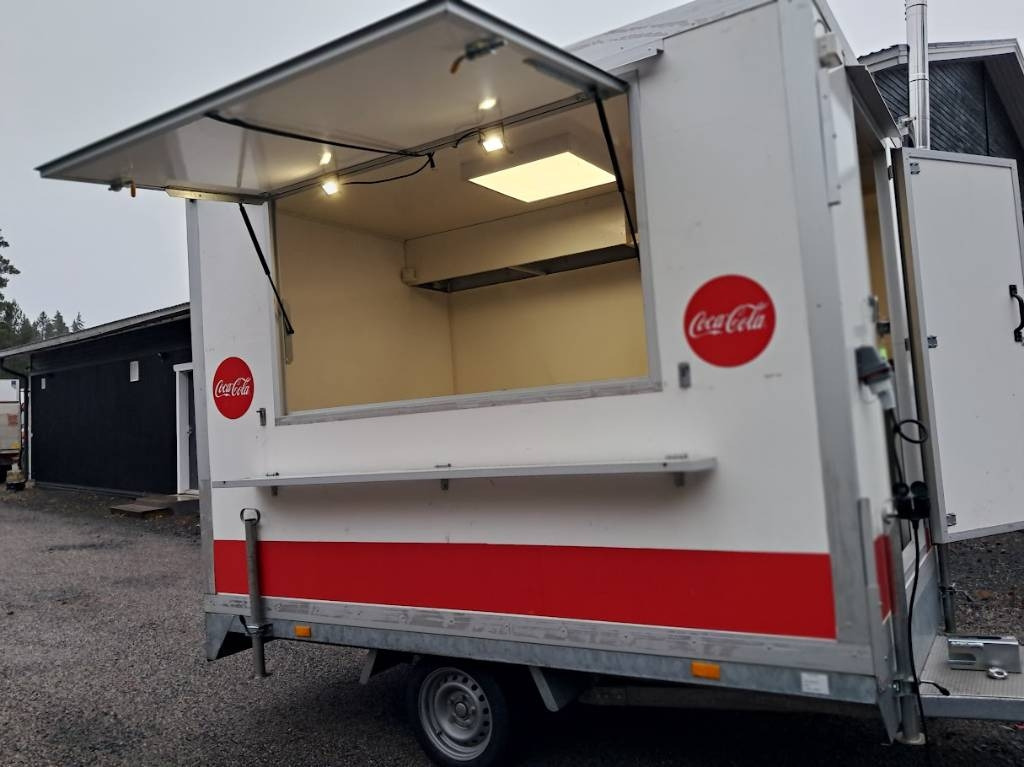 JJ-Trailer MV 3000FB Myyntivaunu - Remolque de coche: foto 1 JJ-Trailer MV 3000FB Myyntivaunu - Remolque de coche: foto 1