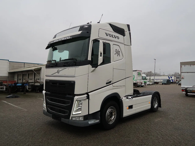 Volvo FH 460 4x2, Globe, LA chass, 2 tanks, ACC, TOP! - Cabeza tractora: foto 1 Volvo FH 460 4x2, Globe, LA chass, 2 tanks, ACC, TOP! - Cabeza tractora: foto 1