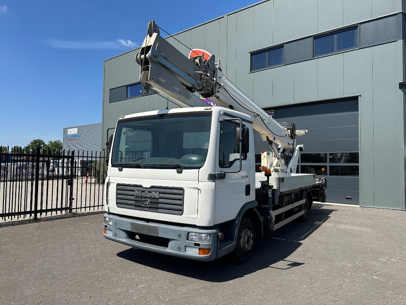 Böcker AK 32/1500 SPS Truck Crane,28.694 km!/3.926 hours! - Grúa todo terreno: foto 1 Böcker AK 32/1500 SPS Truck Crane,28.694 km!/3.926 hours! - Grúa todo terreno: foto 1