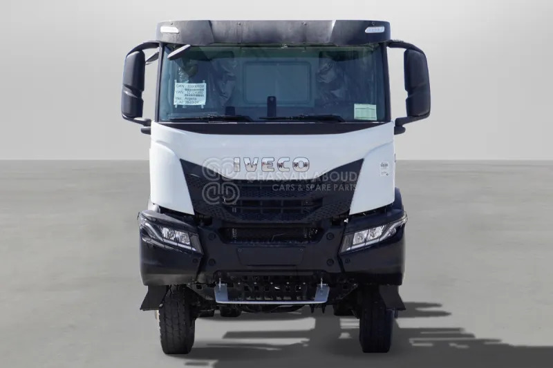 Iveco T-WAY AD380T47H 6X6 R22.5 Tyres Chassis - Camión chasis: foto 2 Iveco T-WAY AD380T47H 6X6 R22.5 Tyres Chassis - Camión chasis: foto 2