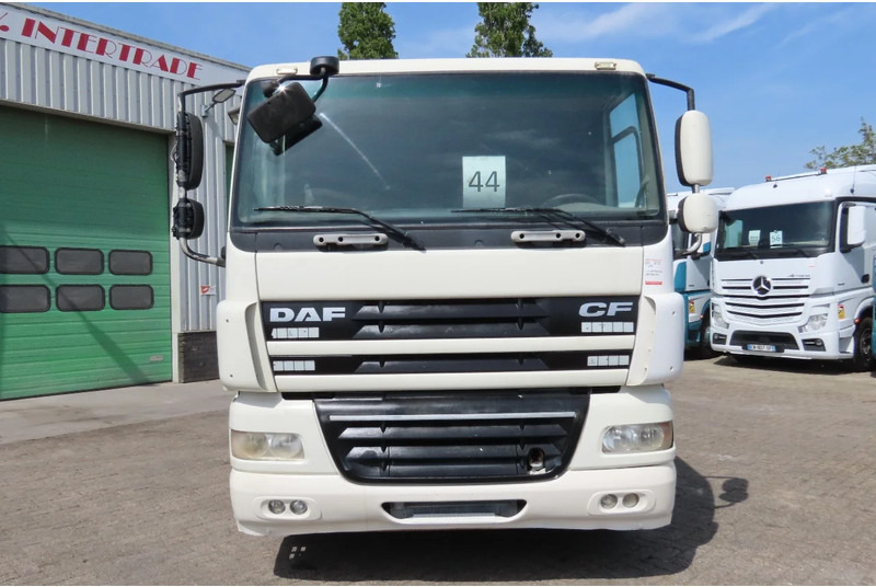 DAF CF 85.410 Manual, Retarder, PTO/Hydraulic, Very clean truck! - Cabeza tractora: foto 3 DAF CF 85.410 Manual, Retarder, PTO/Hydraulic, Very clean truck! - Cabeza tractora: foto 3