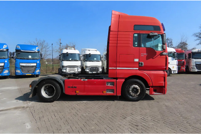 MAN TGA 18.460 Manual injection (euro2), Manual gearbox - Cabeza tractora: foto 5 MAN TGA 18.460 Manual injection (euro2), Manual gearbox - Cabeza tractora: foto 5