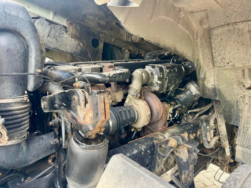 Cabeza tractora MAN TGA 26.480 Manual 6x2, PTO/ Hydrauliek: foto 20 Cabeza tractora MAN TGA 26.480 Manual 6x2, PTO/ Hydrauliek: foto 20