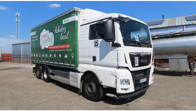 MAN TGX 18.480 446577 KM! RETARDER+ liftaxel + moving axel - Camión lona: foto 3 MAN TGX 18.480 446577 KM! RETARDER+ liftaxel + moving axel - Camión lona: foto 3
