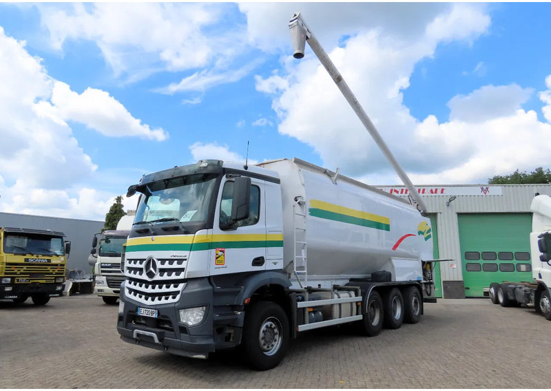 Mercedes-Benz Arocs 3245 8X4 SILO AUGER (FULL TRUCK IS FOR SALE) - Camión cisterna: foto 1 Mercedes-Benz Arocs 3245 8X4 SILO AUGER (FULL TRUCK IS FOR SALE) - Camión cisterna: foto 1