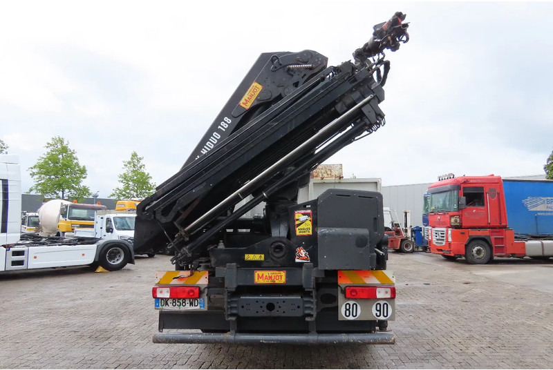 Renault C430 Bj 2018 HIAB X-HIDOU 18 8 , RETARDER, WHEELBASE 4.35M, NAVI - Camión grúa: foto 4 Renault C430 Bj 2018 HIAB X-HIDOU 18 8 , RETARDER, WHEELBASE 4.35M, NAVI - Camión grúa: foto 4