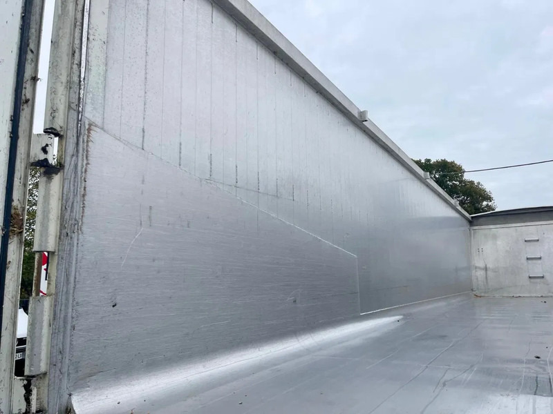 Semirremolque volquete Samro Socari 48m3, 6560 kg, AIR/DISC BRAKES. Very good state: foto 17 Semirremolque volquete Samro Socari 48m3, 6560 kg, AIR/DISC BRAKES. Very good state: foto 17