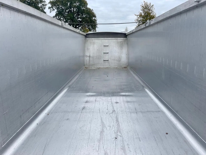 Semirremolque volquete Samro Socari 48m3, 6560 kg, AIR/DISC BRAKES. Very good state: foto 10 Semirremolque volquete Samro Socari 48m3, 6560 kg, AIR/DISC BRAKES. Very good state: foto 10